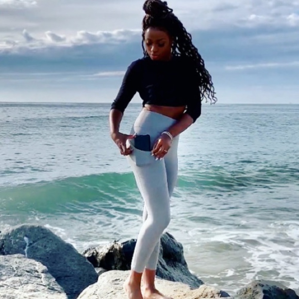 Eluminary work out pants